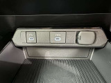 シガーソケット用の充電器が使用可能です!