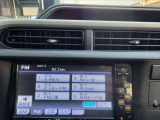 ナビのラジオの画面です。FMのほか、AM、CD、ワンセグの切り替えが並んでいます。
