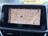 「ディスカバープロ」ナビゲーション機能をはじめ、車両設定や走行情報の確認など、多彩な機能をスマートに操作できます。