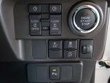 スマートアシストを搭載したサポカーS車です。