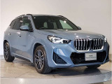 BMWのダイナミック且つエモーショナルなスタイルを印象付けるキャラクターライン(プレスライン)眺めているだけで溜め息の出る美しさです☆