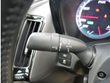 【車屋】として、長く車業界に従事した経験豊富なスタッフが多数在籍しております。
