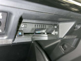 ETC車載器付きです。高速道路の料金所もスムーズに通過できます。