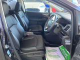 8ウェイパワーシート(運転席)になります。