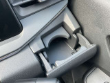 運転席用ドリンクホルダーです