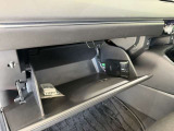 助手席前のグローブBOXです。