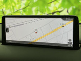 道路や周辺の位置関係を画面で確認でき、目的地までのルート確認に役立ちます。現在地を把握しやすく、初めて訪れる場所への移動や、日常のお出かけにも活用いただけます。