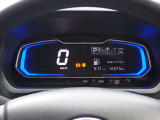 メーターパネルも知りたい情報が一目瞭然ですね。