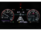 12.3インチフル液晶メーターは運転に必要な情報をグラフィカルに表示し、少ない視線移動で瞬時に認識できます。