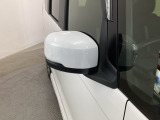 豊富に在庫を取り揃えています!軽自動車からミニバン、セダン、SUV、話題のハイブリッド車など続々入荷しております♪