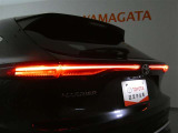 LEDテールライトです。省電力、高輝度のLEDは明るく照らすので夜間運転時の視認性を高めます。スタイリッシュな見た目で細かいところもこだわりたいあなたに!