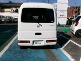 常用域の力強さを重視した設定で、荷物満載時の山坂道でもグングンと頼もしく走ります。静粛性も高レベル。いっそうの高出力を実現しました。