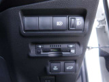 車が気になられましたらお電話かメールでお問い合わせください。他のお客様と商談が重なる場合が増えて来てますので事前にご確認ください。