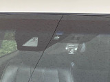 【トヨタセーフティセンス】走行中に前方の車両等を認識し、衝突しそうな時は警報とブレーキで衝突回避と被害軽減をアシスト。より安全にドライブをお楽しみいただけます。