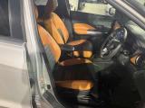 運転席も広々、ドライブも楽しめますね♪実際お座りいただくのが、分かりやすいと思います。お気軽にご来店ください!
