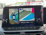 『アラウンドビューモニター』はスムーズな駐車と安全確認をサポートします。