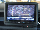 バックカメラ付きで運転が苦手な方も車庫入れが安心です!狭いところでの駐停車もお車を傷つけず安心です!