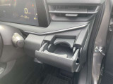 運転席側ドリンクホルダー