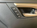 運転の操作性、快適性、など全ては、シートポジションから始まります。シートメモリーは、重要な機能です。