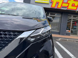 暗い道でも明るいライトでサクサク運転できますよ!