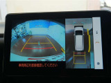 【全周囲カメラ】まるで上から車を見ている様に移ります☆縦列駐車や幅寄せ時に大活躍♪