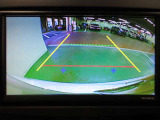 安全確認とスムーズな駐車をサポート!車庫入れが苦手な方でもこれで安心です。