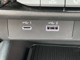[USBソケット]今や必需品のUSB!!お出かけの際には大活躍間違いなし!!!