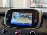 バックカメラにはガイドラインが表示されるので、まっすぐの駐車も楽々です!