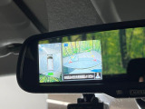 【アラウンドビューモニター】専用のカメラにより、上から見下ろしたような視点で360度クルマの周囲を確認することができます☆死角部分も確認しやすく、狭い場所での切り返しや駐車もスムーズに行えます。