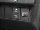 ◆VSA◆横滑り防止装置が装備されています。コーナーリング時の横すべりを抑える機能と、車両の急激な挙動変化を抑える機能で、安定した走行を実現しています。運転に安心とゆとりが出来ます。