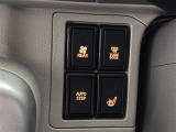 運転席はシートヒーター付でスイッチでON/OFFが出来ます。
