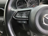 運転席廻りの様子です。ハンドルスイッチで純正オーディオの基本操作等も可能です☆