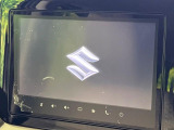 【メーカー純正9型ナビ】インテリアに溶け込むスタイリッシュな「専用設計」メーカーナビを装備♪視認性や操作性など基本性能にも優れ、より上質なカーライフをお楽しみいただけます。