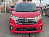 安心して長く乗れる高品質な中古車を常時100台以上展示してます。もし、欲しいクルマが置いてなければ、気軽に声をかけてください。ご希望の車を全国から探します!