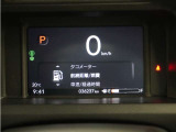 7インチの液晶メーターで、速度表示やHonda SENSING作動表示などを、分かりやすく表示 見やすさを追求したメーターです。