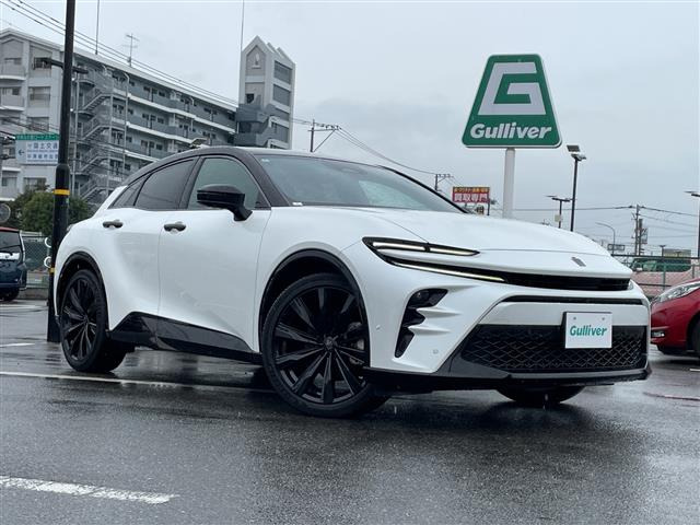 クラウンスポーツ 2.5 Z E-Four 4WD 本革シート