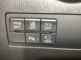 信号待ちなどで無駄なガソリンを節約するi-stopはもちろん、TCS(トラクションコントロールシステム)&DSC(横滑り防止機構)で安全運転をサポート!