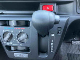車検・点検、お車の修理、カー用品の購入代金も、クレジットでお支払いができます。