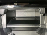 取り出しやすく、しまいやすい収納スペースが満載です。ティッシュやペットボトル等、用途に合わせた収納が可能ですので、使い方はあなた次第!