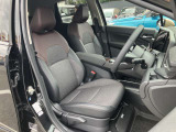 納車時にメンテナンスノートをお渡しします。おクルマの点検整備や保証内容がきちんと記録されているから安心です。メンテナンスは安心と信頼の日産サービス工場で。