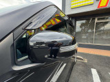 デザイン性だけでなく、ドライバーの巻き込み防止など安全運転をサポート致します!周囲からの視認性にも優れていて安心です!