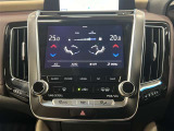 マルチオペレーションタッチの左右独立温度コントロールフルオートエアコンで車内はいつでも快適!