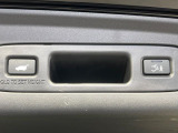 【パワーバックドア】スマートキーや運転席のボタンを押すだけでリアゲートが自動で開閉します!荷物を持っている時や、高い位置にあるバックドアを閉める際に便利な機能です♪