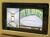 【全方位モニター用カメラ】専用のカメラにより、上から見下ろしたような視点で360度クルマの周囲を確認することができます☆死角部分も確認しやすく、狭い場所での切り返しや駐車もスムーズに行えます。