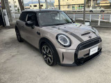 MINI正規ディーラー取り扱い MINI認定中古車 MINI NEXT甲府お車の詳細や展示状況はお気軽にお問合せ下さい。