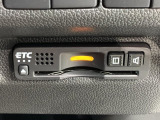 いまや快適なカーライフに欠かせないETCが付いています。