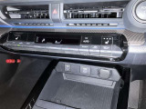 オートエアコン操作スイッチ・運転席/助手席シートヒータースイッチです。