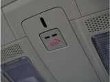 【コネクティッドサービス】クルマとマツダがネットワークでつながり、24時間365日さまざまな場面でお客様のカーライフをサポートするサービスです。