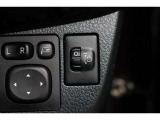 車体が傾いた状態の時にヘッドライトの光の高さを上下に調整することが出来ます!