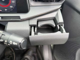 ドリンクホルダーがあるのはとっても便利!折りたたむとコンパクトに収納できるのも高ポイントです♪